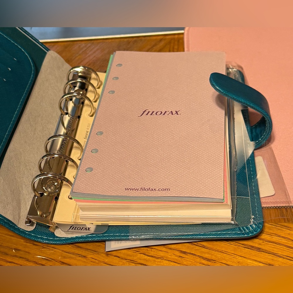 filoFAX Saffiano Personal Organizer Teal - Picture 5 of 10
